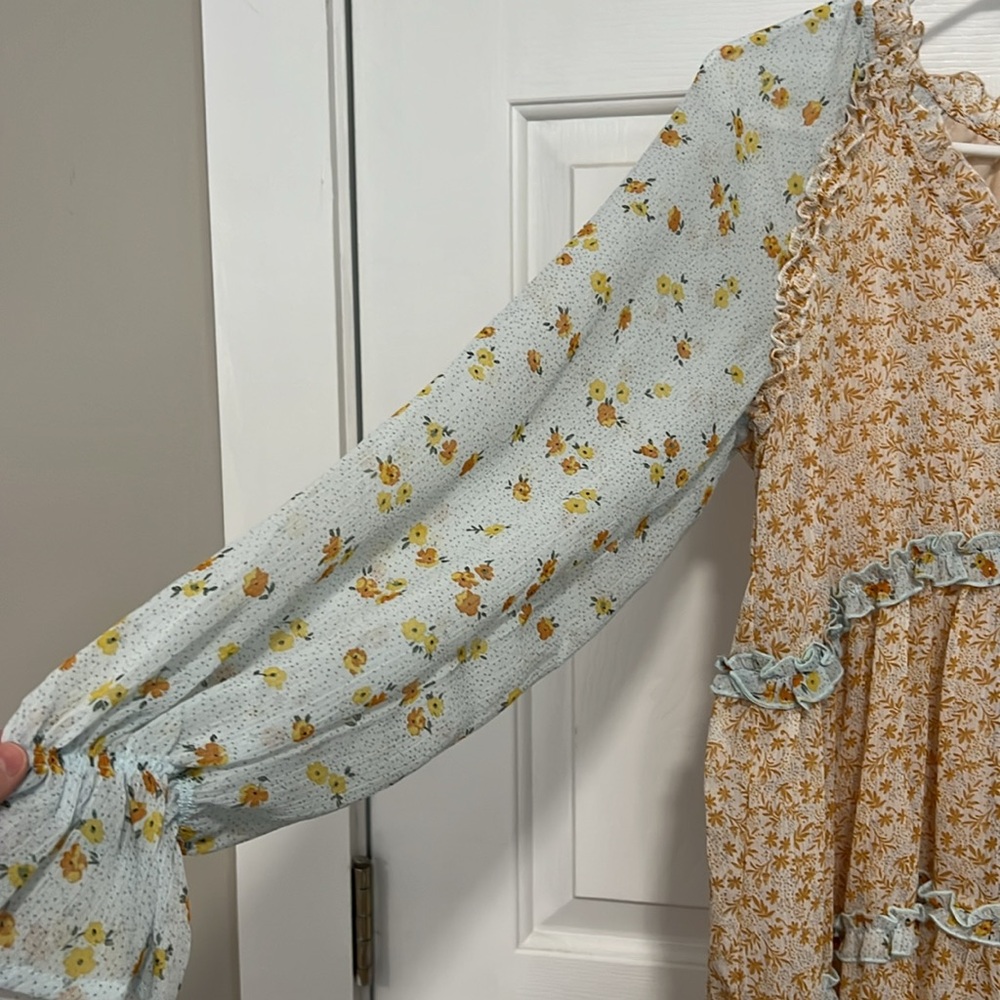 Blu Pepper Dress - Picture 2 of 5